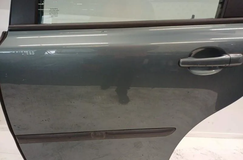 Porte arrière gauche VOLVO V 50 PHASE 1 BREAK occasion