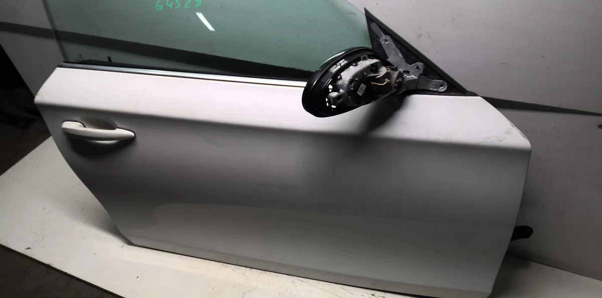 Porte avant droite Bmw 1 (E81) 120 d (2007-2011) occasion