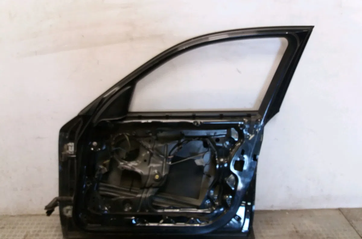 Porte avant droite Bmw 1 (E87) 116 d (2009-2011) occasion