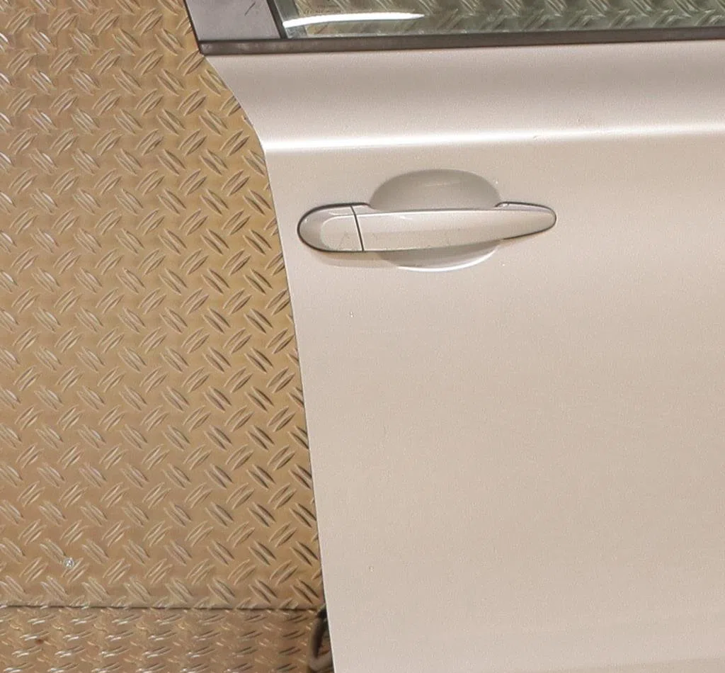 Porte avant droite Bmw 1 (E87) 118 d (2004-2007) occasion
