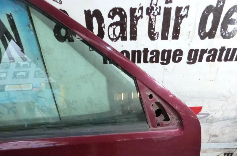 Porte avant droite CITROEN SAXO PHASE 1 occasion