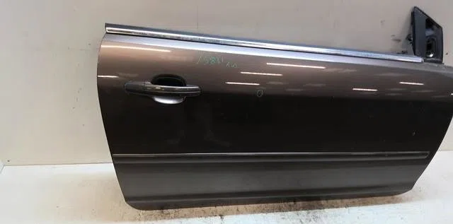 Porte avant droite Ford FOCUS II Décapotable 2.0 tdci (2006-2010) occasion