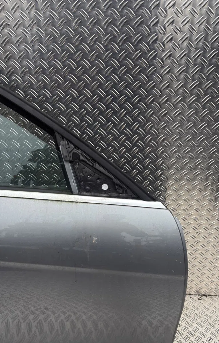Porte avant droite MERCEDES CLASSE C 204 PHASE 1 occasion