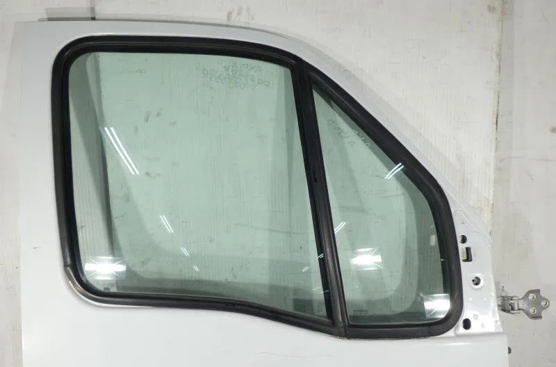 Porte avant droite NISSAN INTERSTAR 1 PHASE 2 occasion