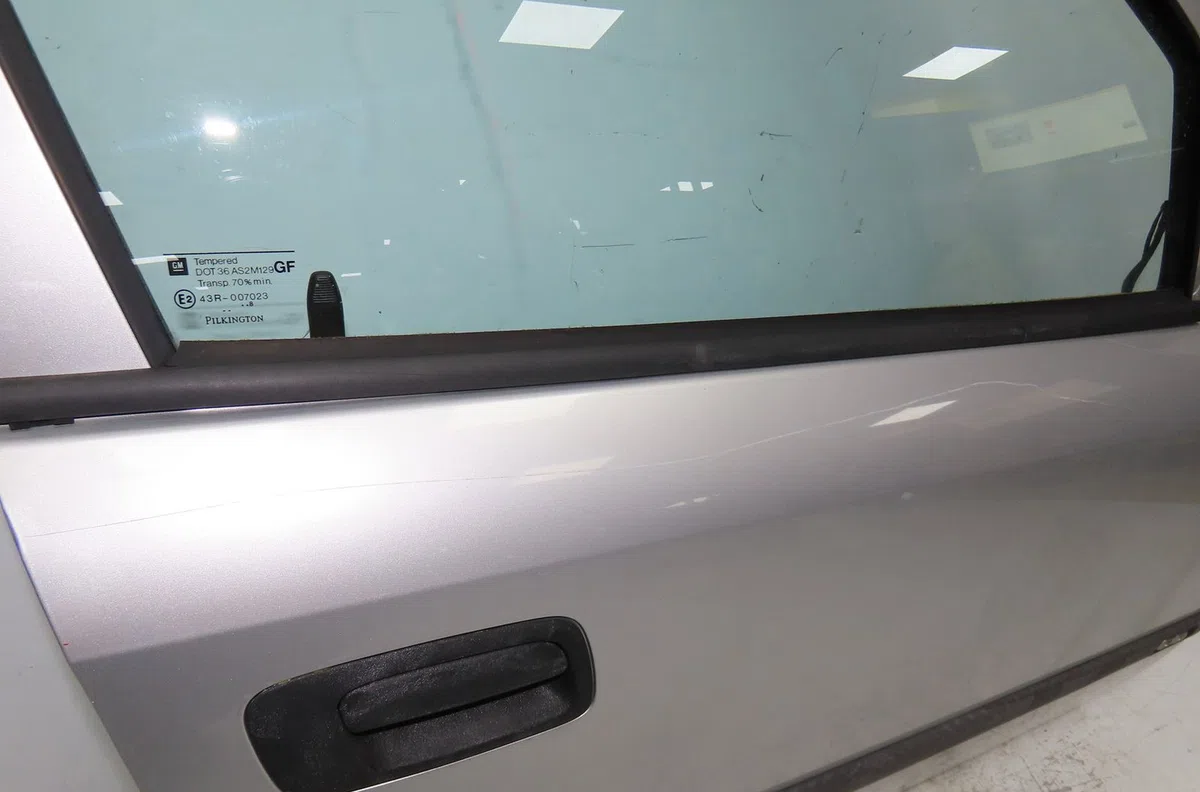Porte avant droite OPEL ASTRA II 1998 occasion
