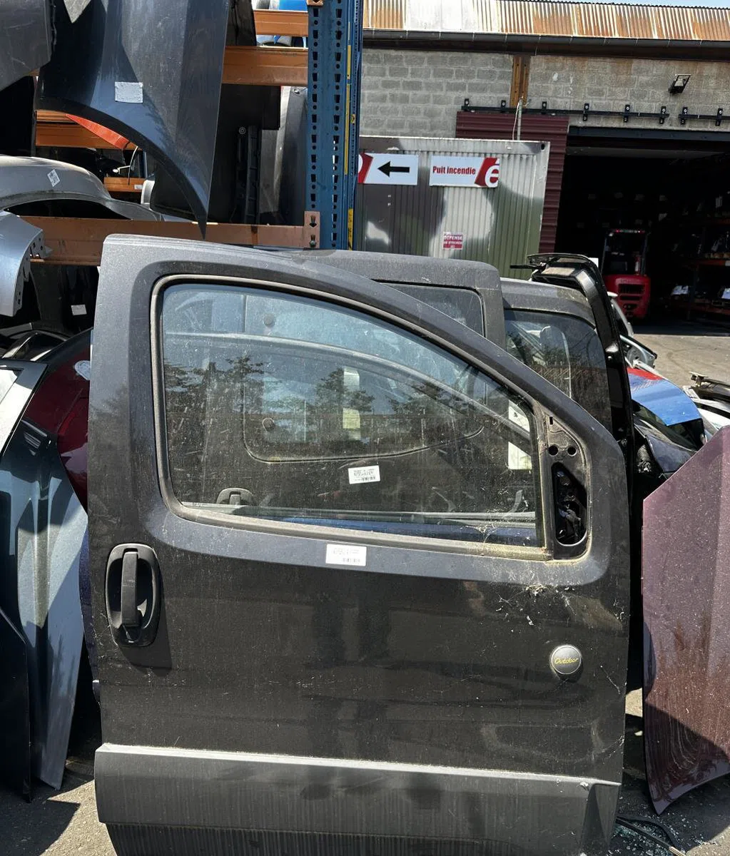 Porte avant droite PEUGEOT BIPPER occasion