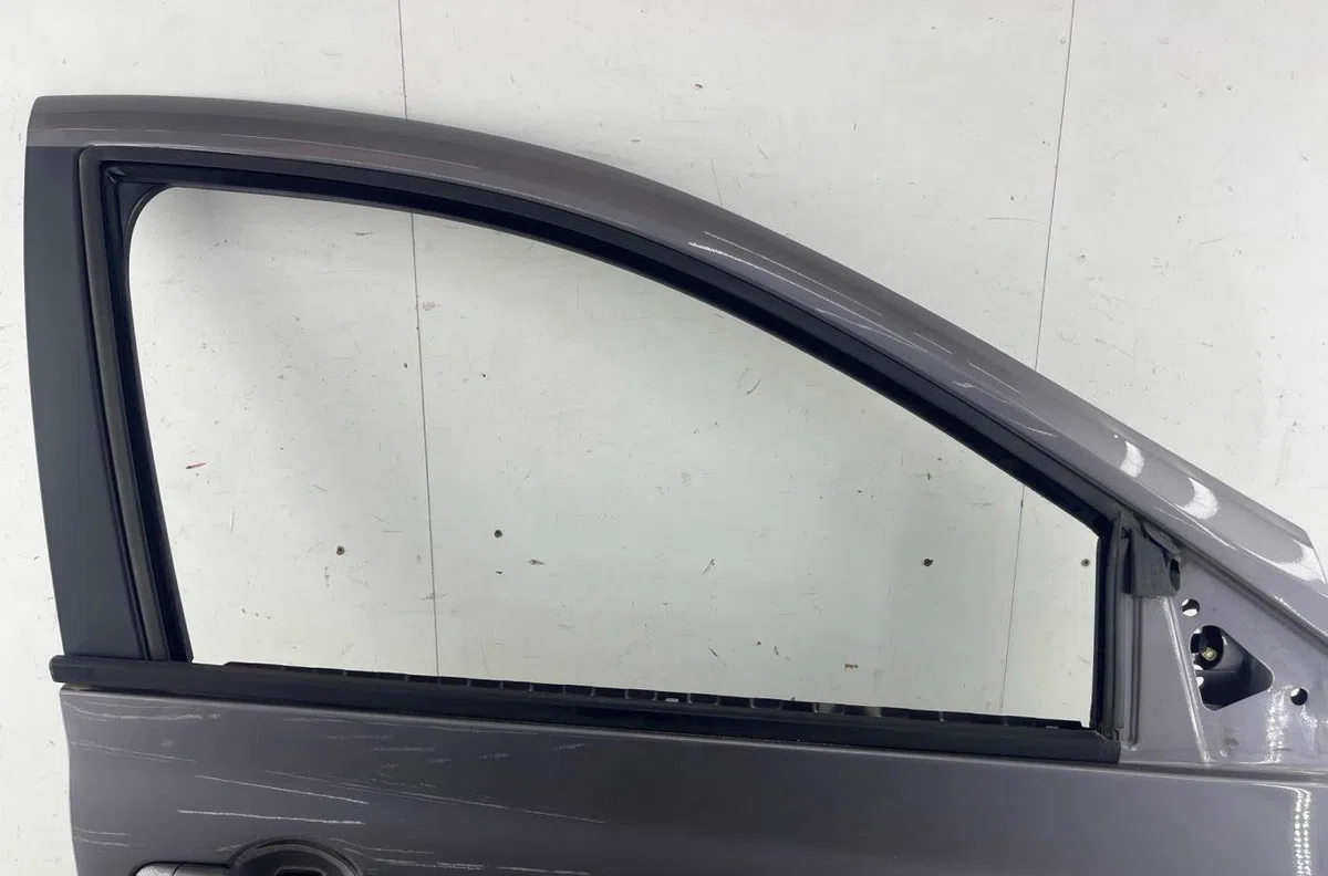 Porte avant droite RENAULT CLIO 3 PHASE 2 occasion