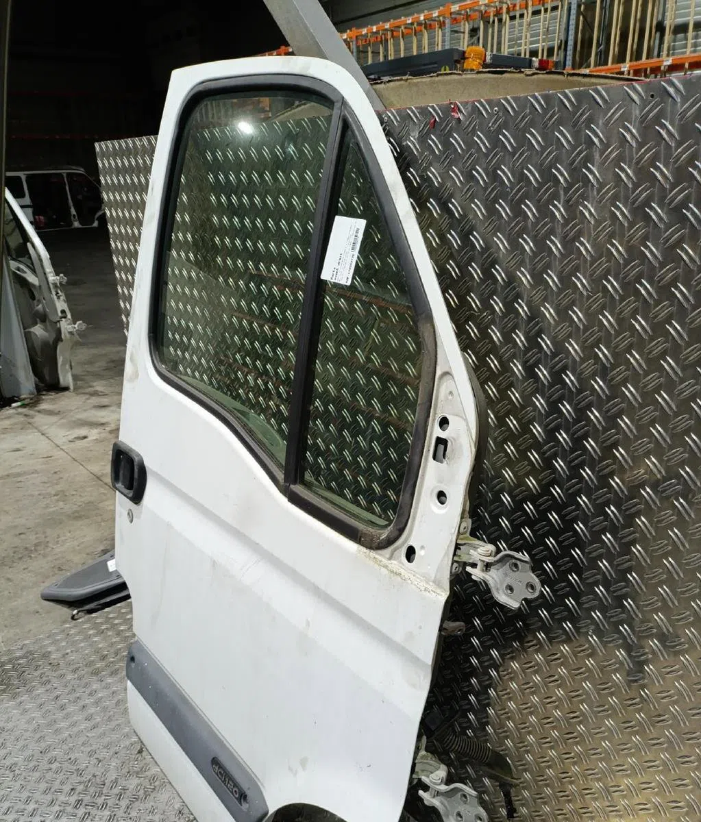 Porte avant droite RENAULT MASTER 2 PHASE 3 occasion