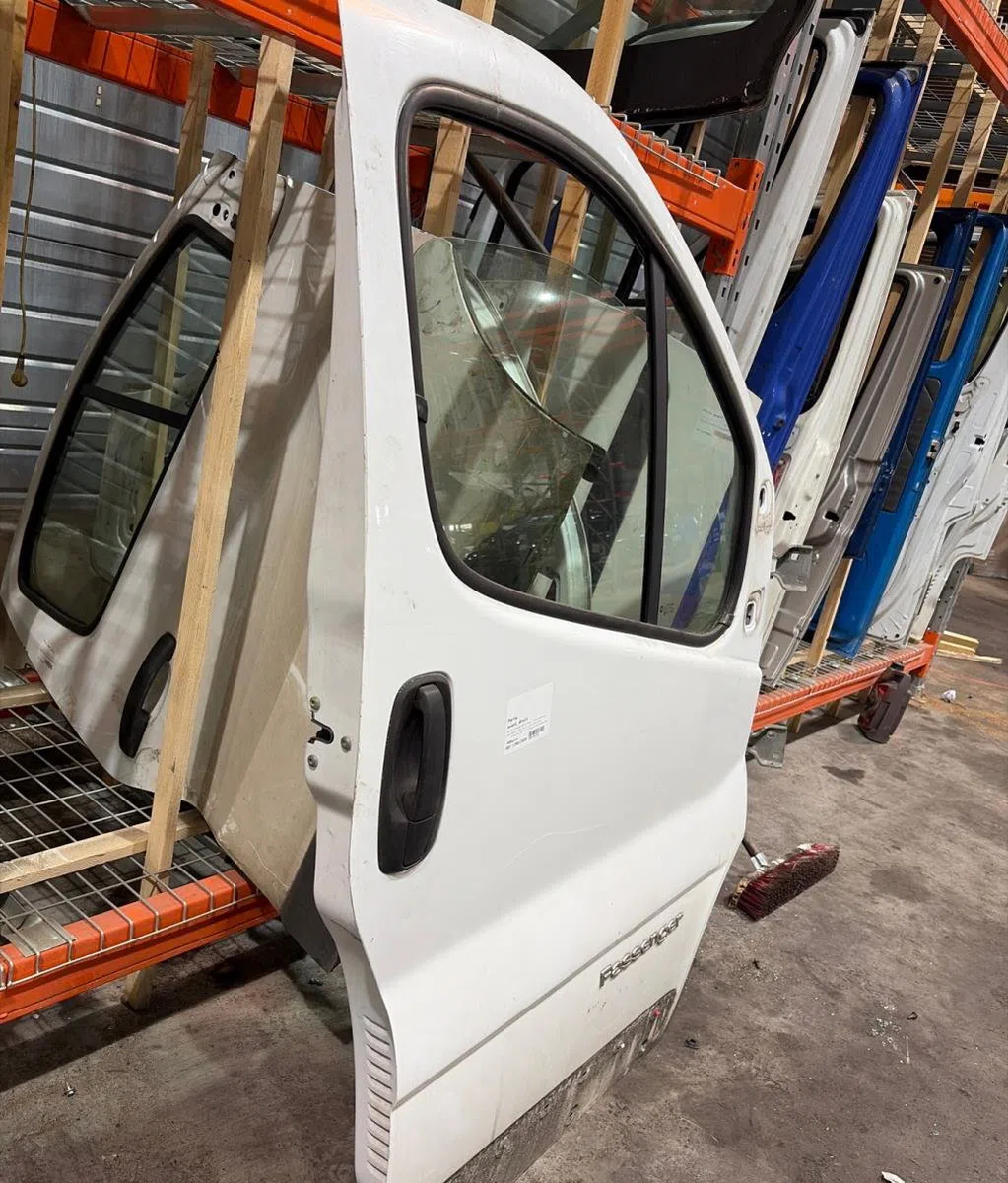 Porte avant droite RENAULT TRAFIC 2 PHASE 2 occasion