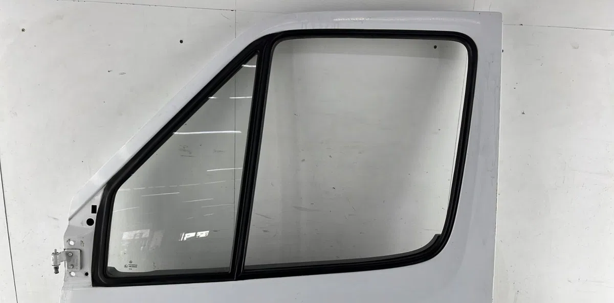 Porte avant gauche MERCEDES SPRINTER 1 PHASE 2 occasion