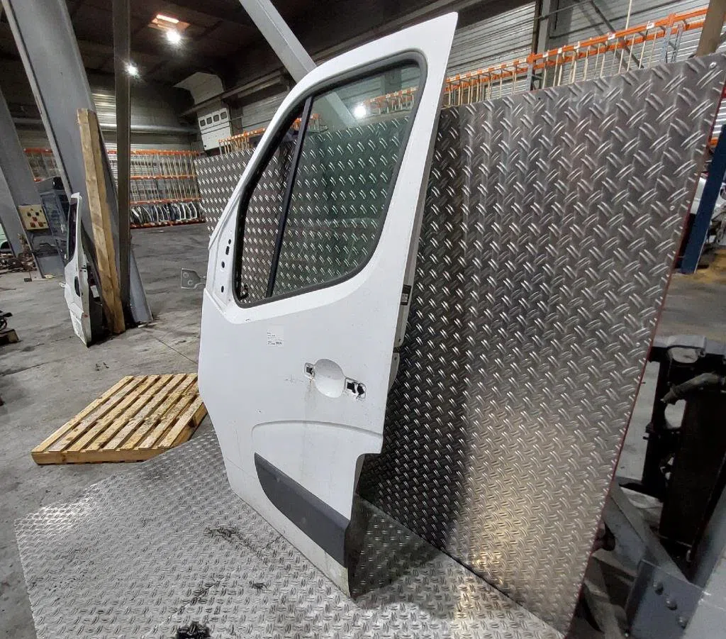 Porte avant gauche RENAULT MASTER 3 PHASE 3 occasion