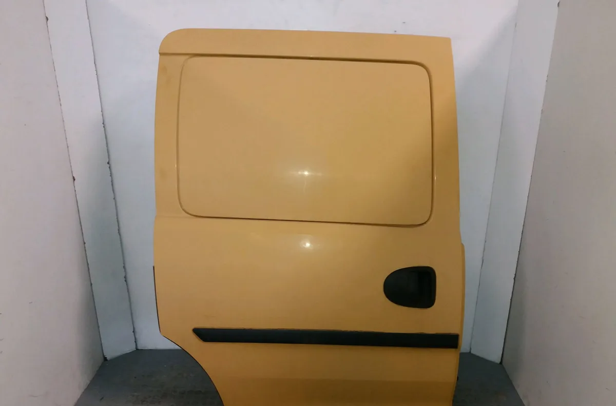 Porte coulissante d Opel COMBO Camionnette-Monospace 1.7 cdti 16v (2004) occasion
