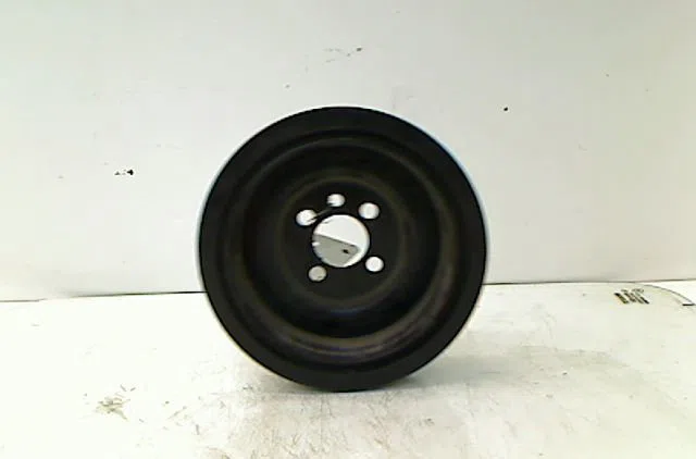 Poulie de vilebrequin VOLKSWAGEN GOLF 2006 occasion