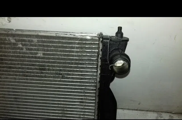 Radiateur Audi A4 B7 Avant (8ED) 2.0 tdi (2004-2008) occasion