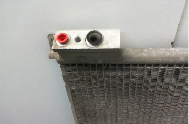 Radiateur - condenseur clim OPEL CORSA IV occasion