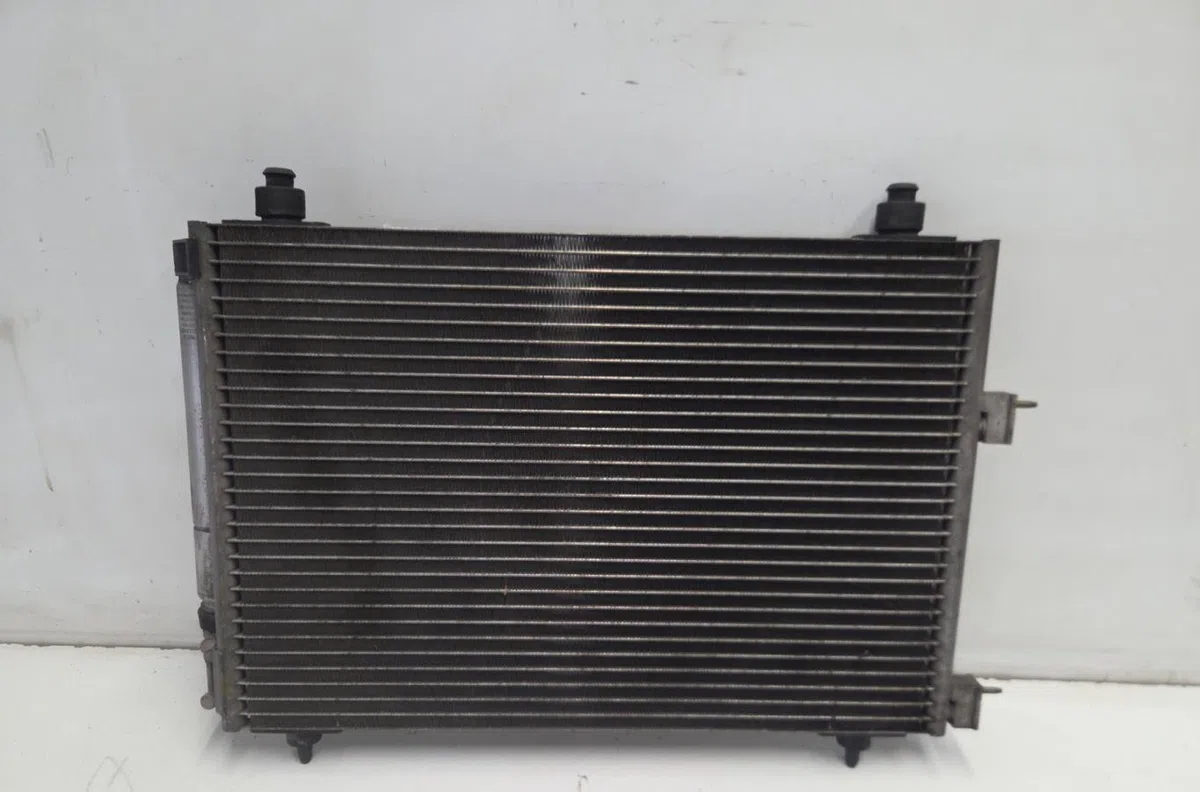 Radiateur - condenseur clim PEUGEOT 307 PHASE 1 occasion