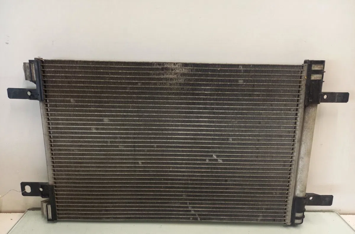 Radiateur - condenseur clim RENAULT MEGANE 3 PHASE 2 occasion