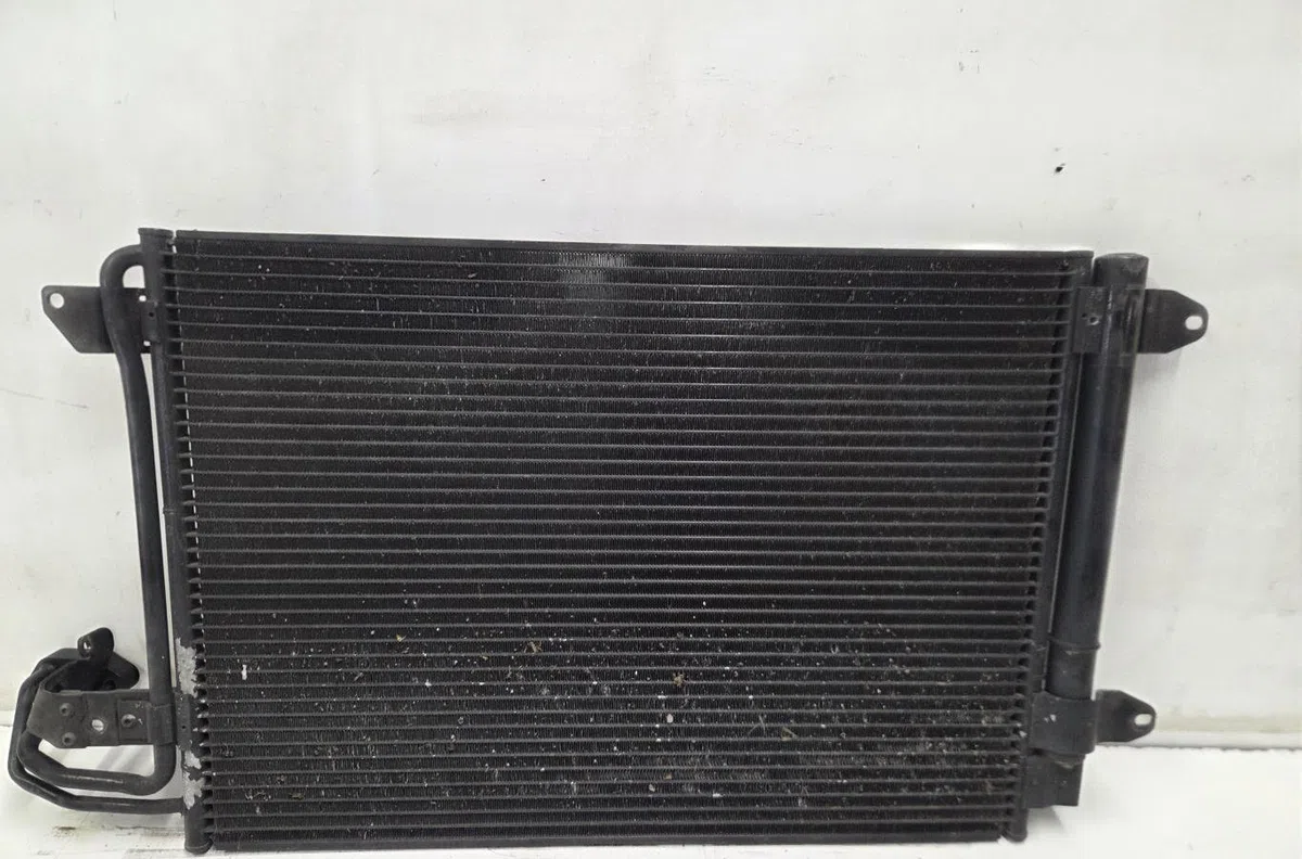 Radiateur - condenseur clim VOLKSWAGEN GOLF 6 BREAK occasion