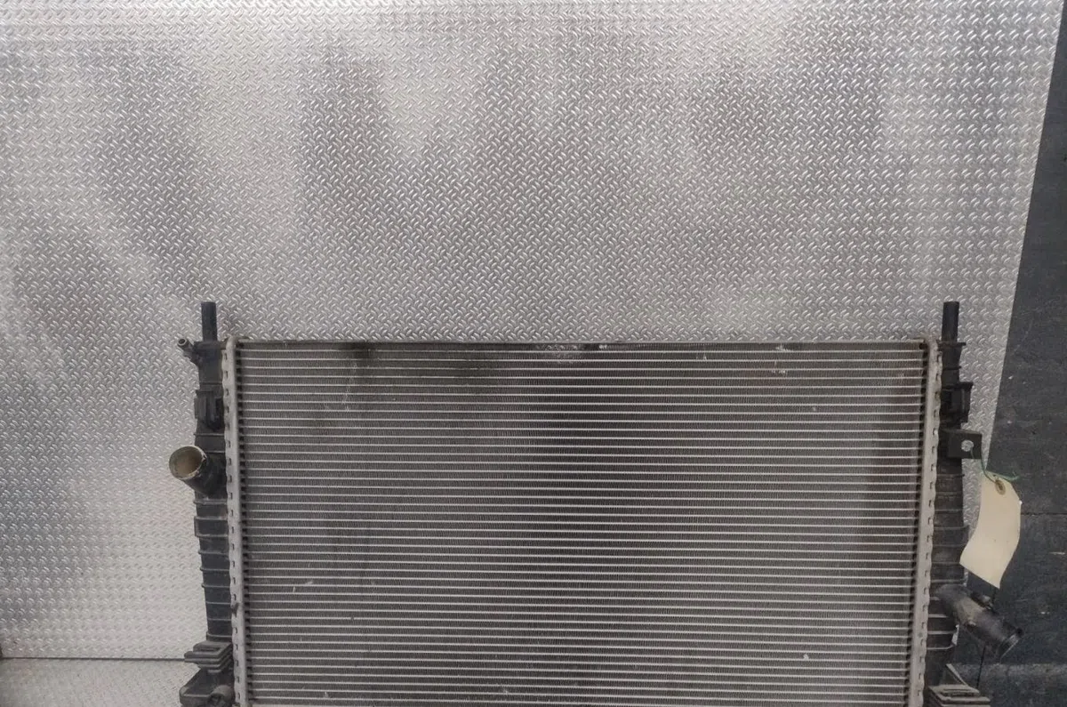 Radiateur Ford FOCUS II (DA_, HCP, DP) 1.8 tdci (2005-2012) occasion