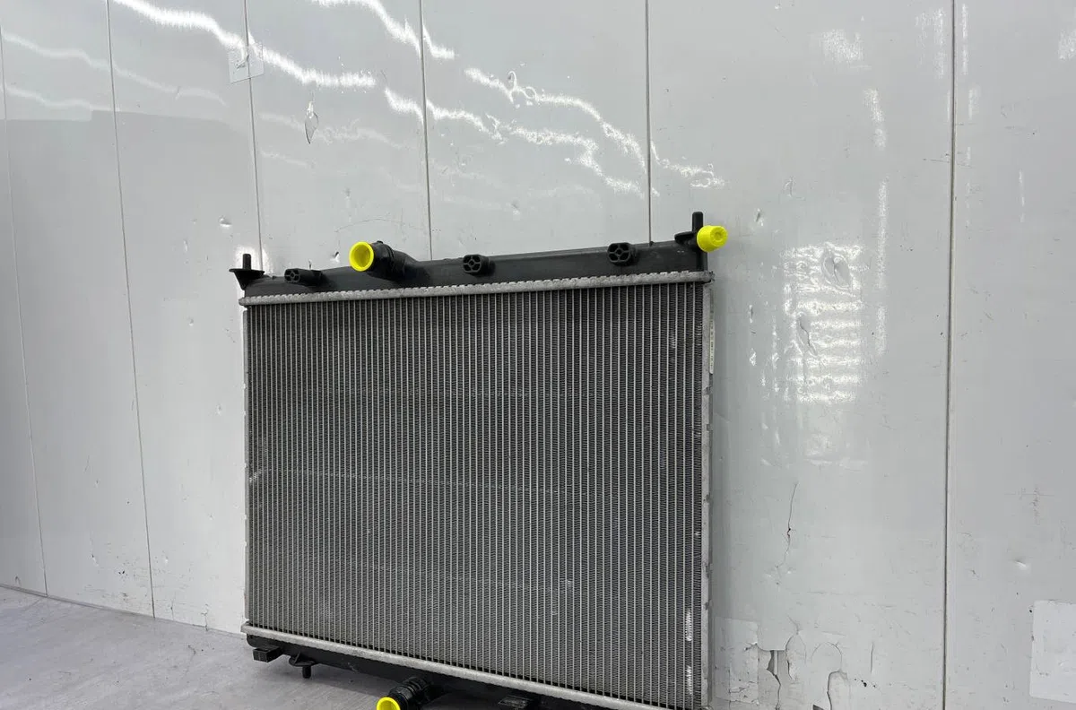 Radiateur OPEL CORSA F PHASE 1 occasion