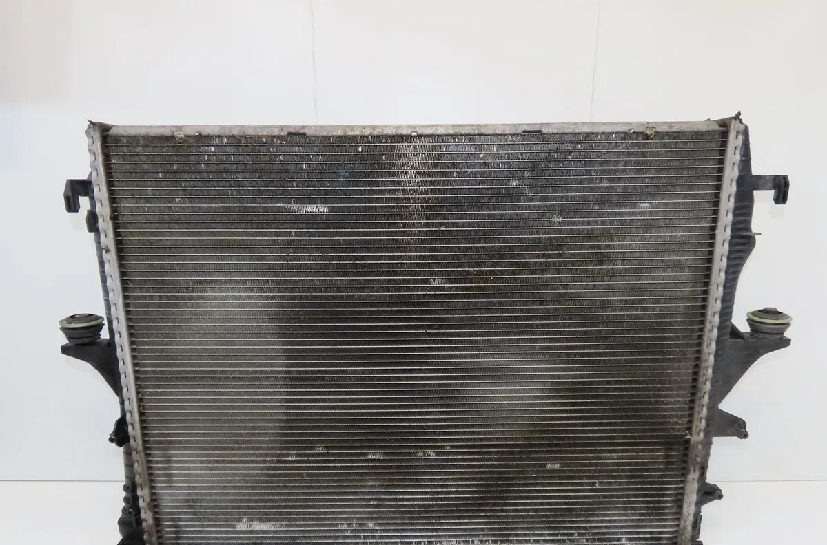 Radiateur Porsche CAYENNE (9PA) S 4.5 (2002-2007) occasion