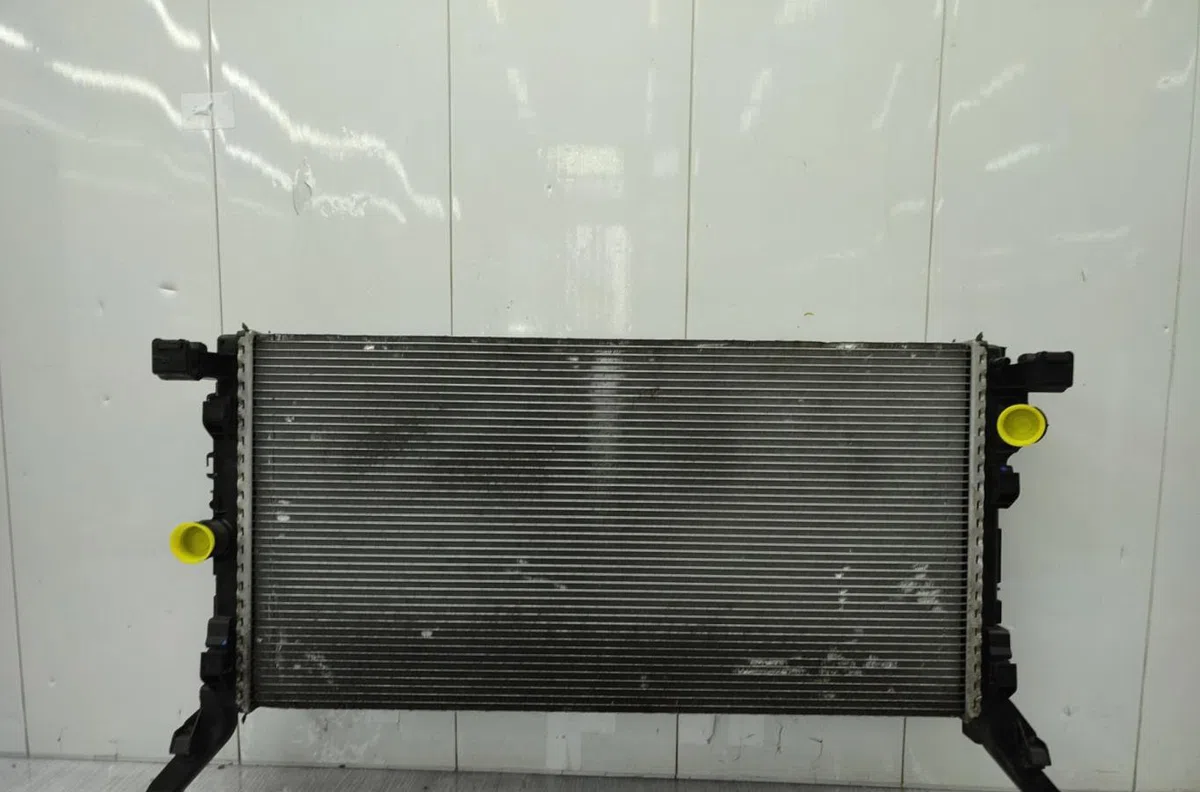 Radiateur RENAULT LAGUNA 3 PHASE 3 BREAK occasion