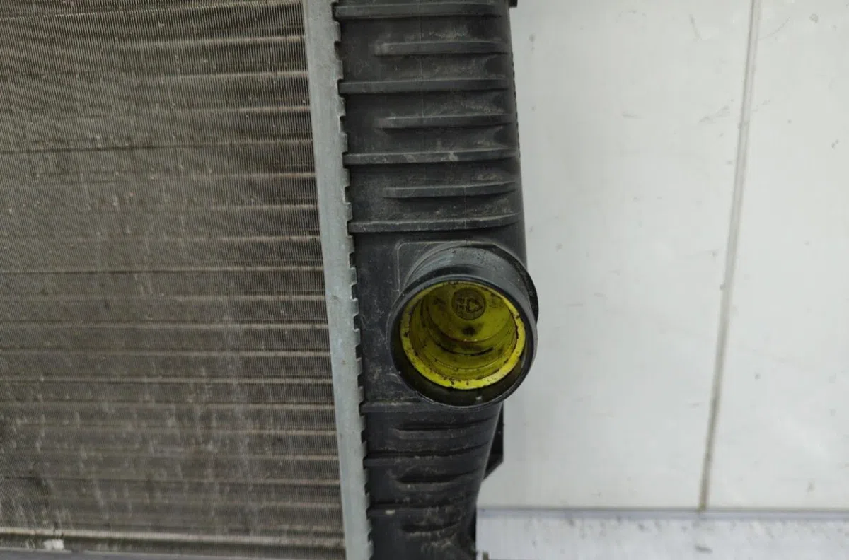 Radiateur RENAULT MEGANE 3 PHASE 2 BREAK occasion
