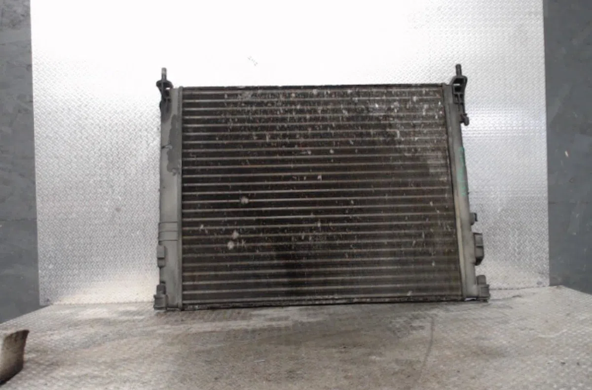 Radiateur RENAULT TRAFIC 2  TRAFIC 2 PHASE 1 occasion