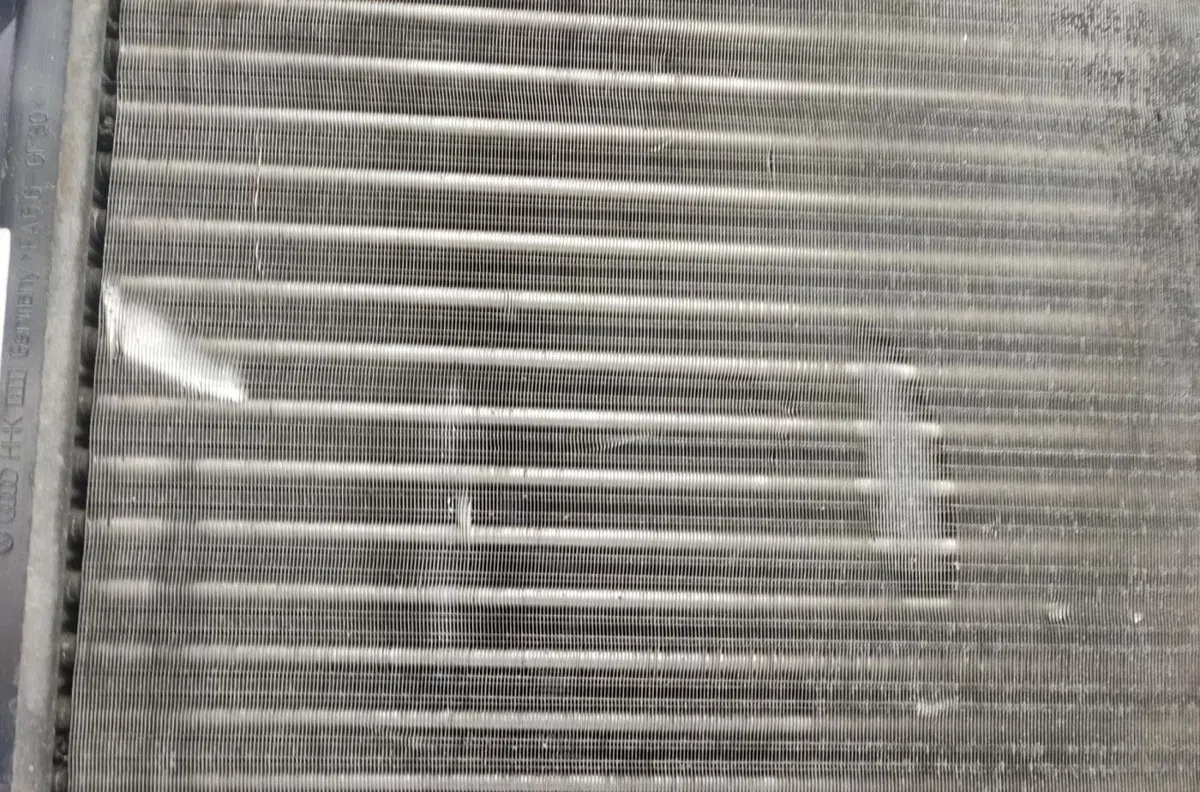 Radiateur VOLKSWAGEN PASSAT 4 PHASE 1 occasion
