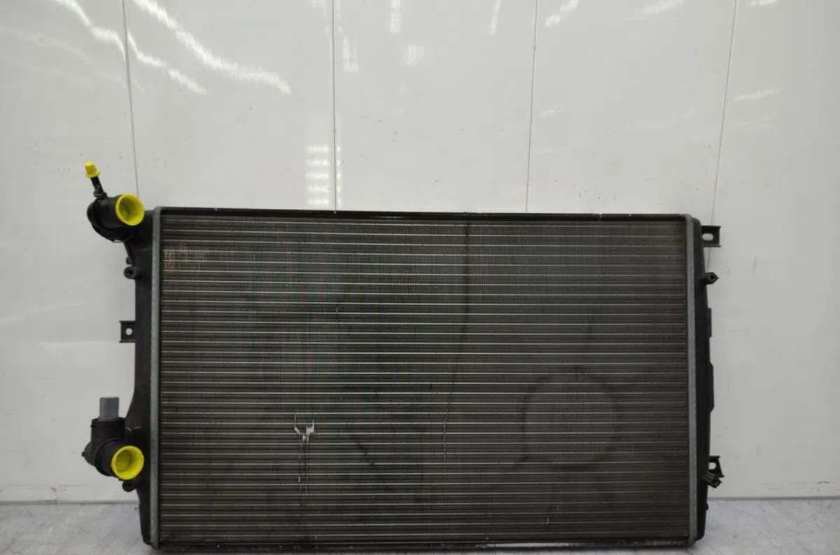Radiateur VOLKSWAGEN TOURAN 1 PHASE 2 occasion