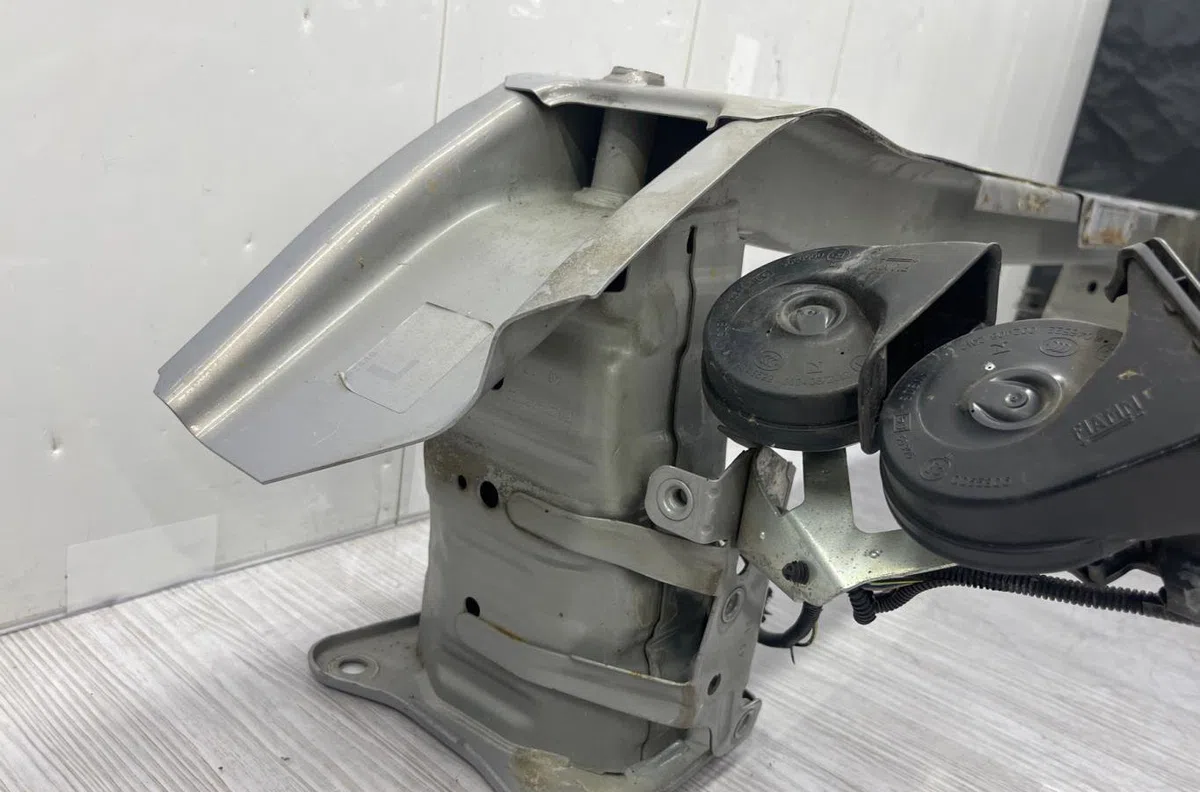 Renfort pare-choc avant FORD FOCUS 3 PHASE 1 BREAK occasion