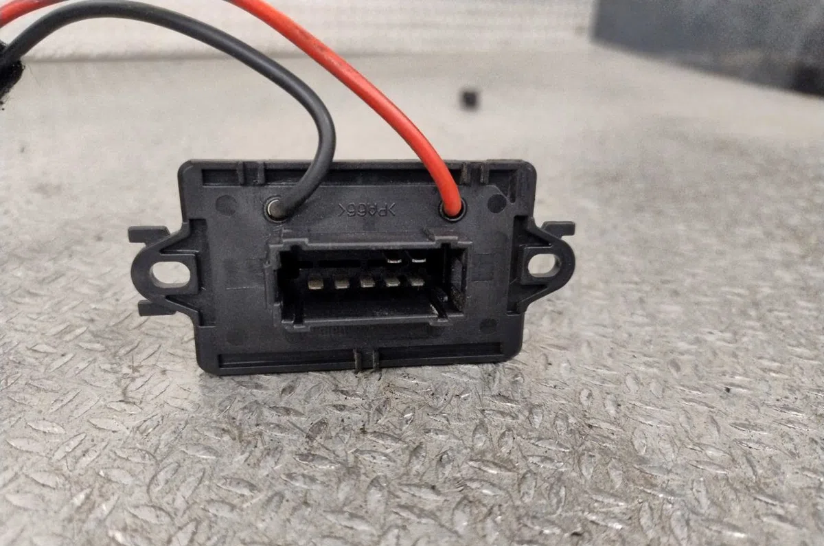 Resistance de chauffage RENAULT CLIO 3  CLIO 3 PHASE 2 occasion