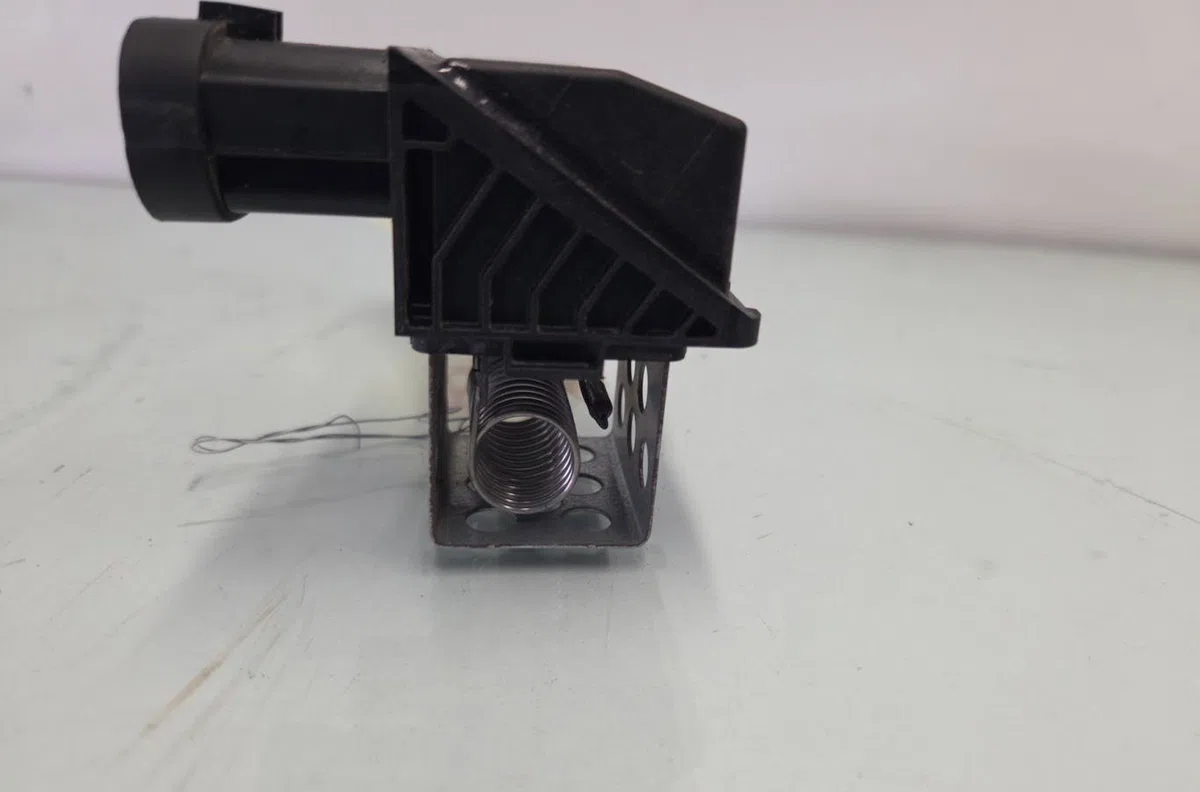 Resistance de chauffage RENAULT CLIO 4 PHASE 1 occasion