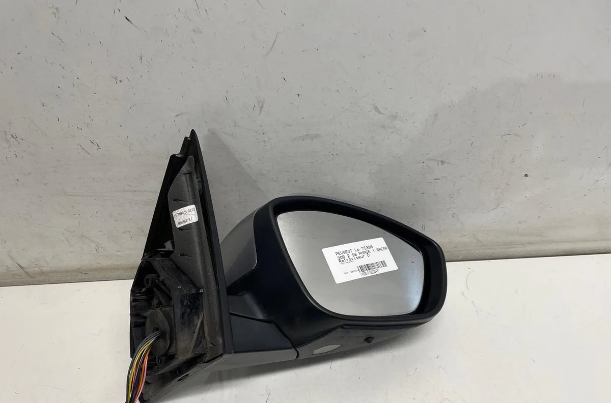 Retroviseur exterieur manuel droit Peugeot 308 SW II (LC_, LJ_, LR_, LX_, L4_) 1.6 hdi - bluehdi 115 (lcbhxm, lcbhxt) (2