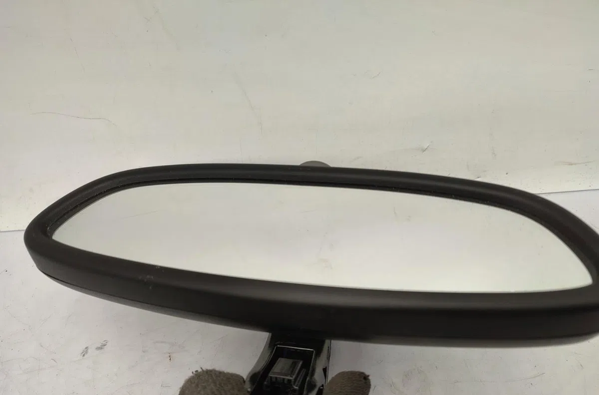 Retroviseur interieur BMW SERIE 1 E87 PHASE 2 occasion