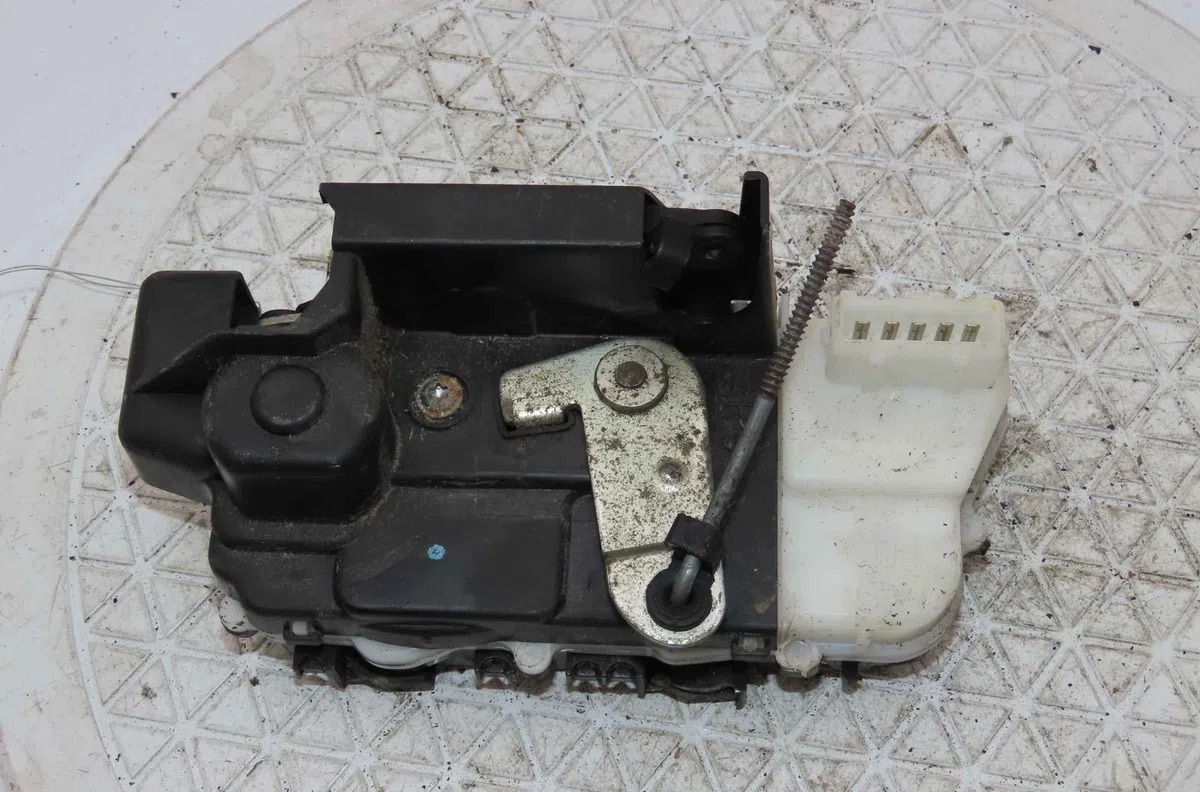 Serrure porte arg PEUGEOT 607 occasion