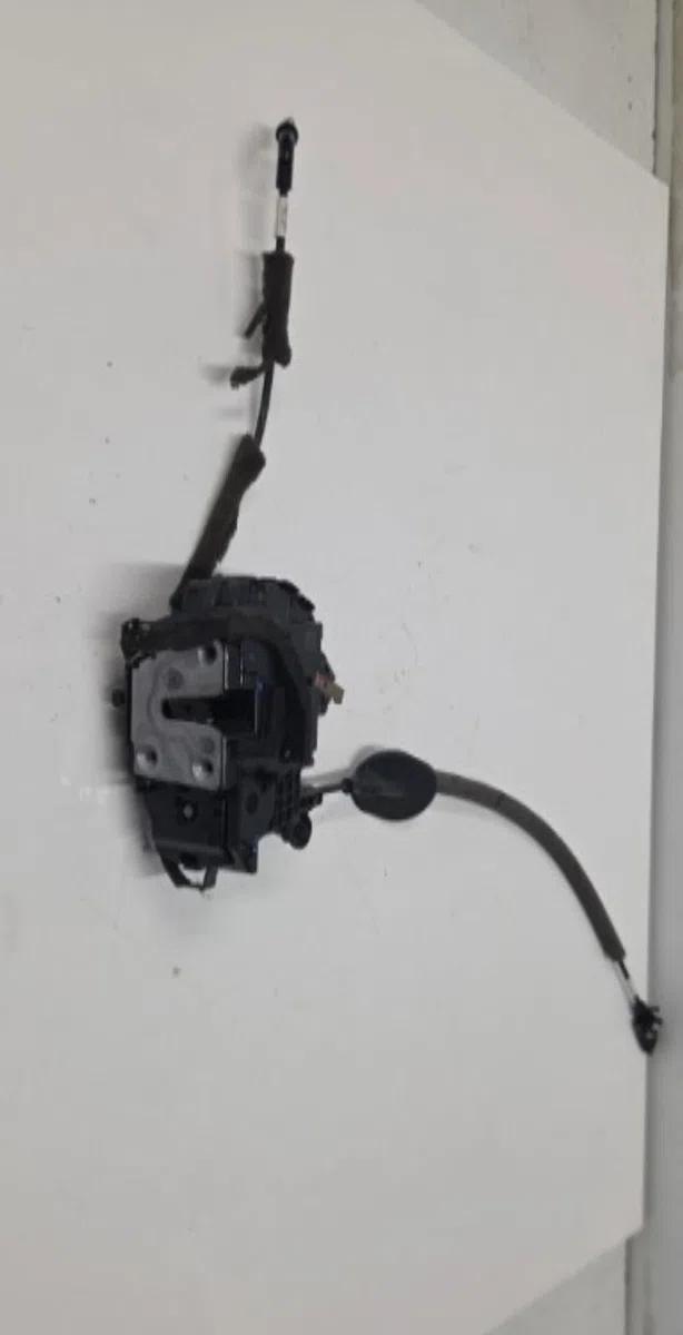 Serrure porte arg RENAULT CLIO 5 PHASE 1 occasion