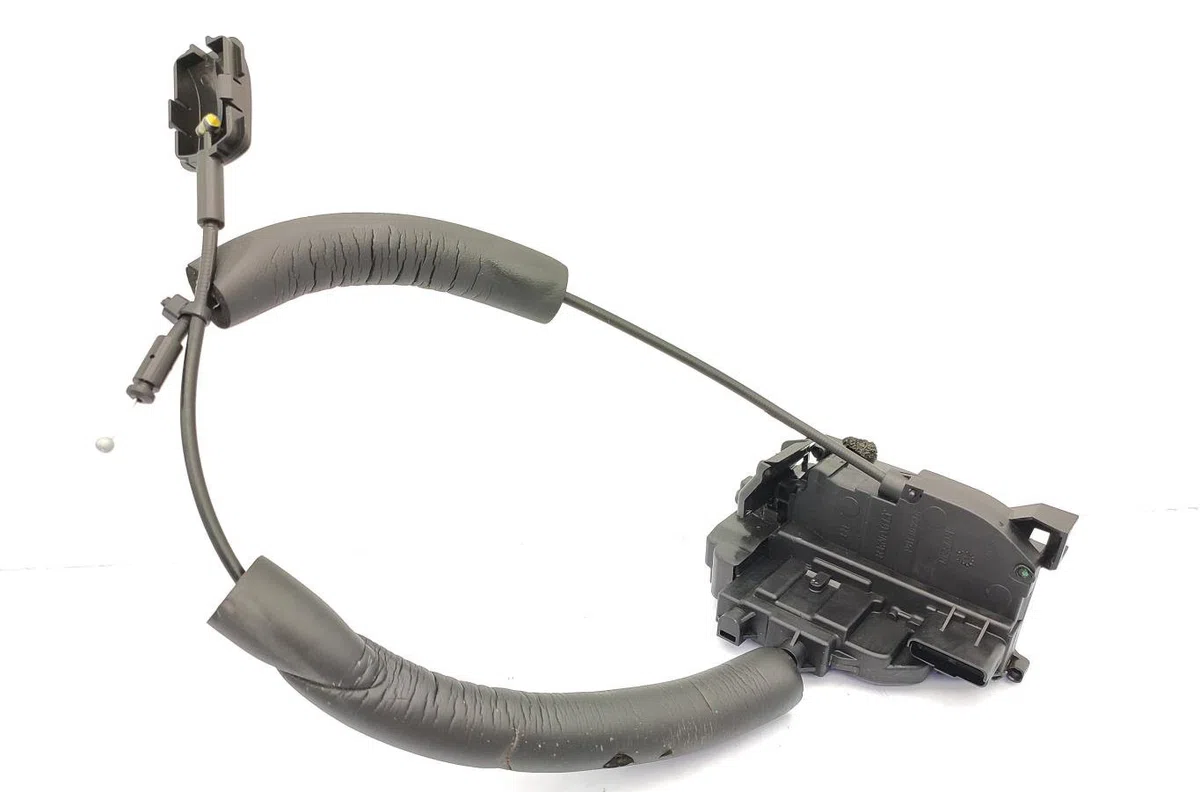 Serrure porte arg RENAULT LAGUNA 3 PHASE 2 occasion
