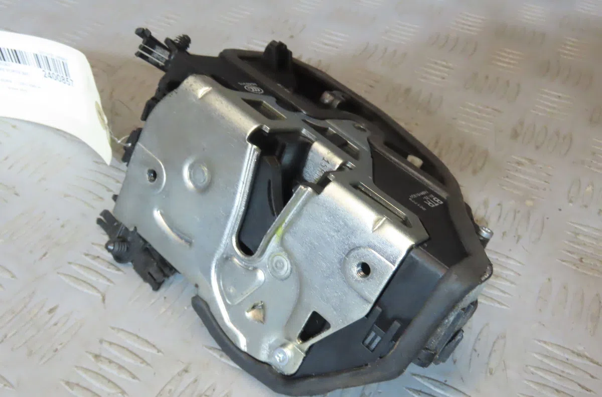 Serrure porte avd BMW SERIE 3 2010 occasion