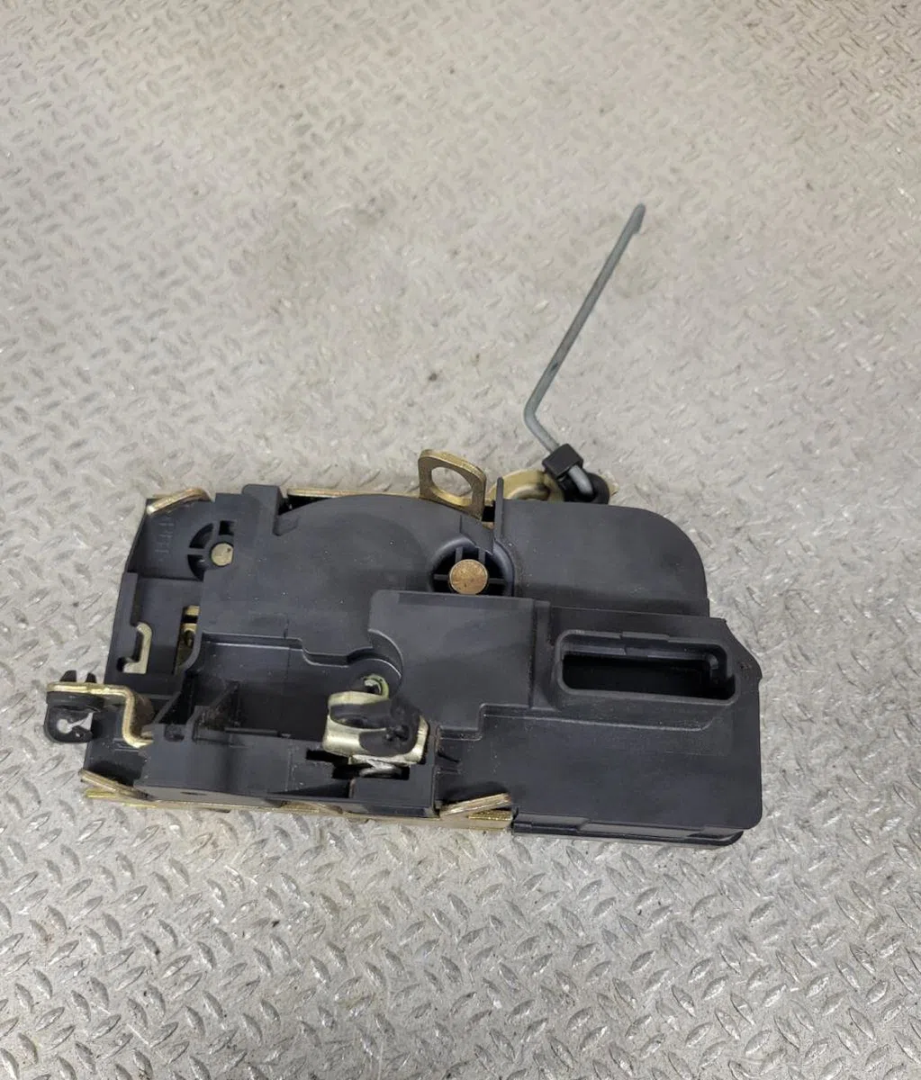 Serrure porte avd PEUGEOT 206  206 PHASE 2 occasion