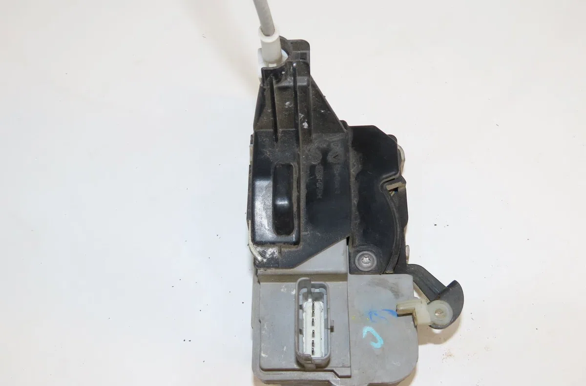Serrure porte avd PEUGEOT 307 2006 occasion