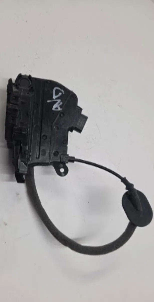 Serrure porte avd RENAULT CLIO 5 PHASE 1 occasion