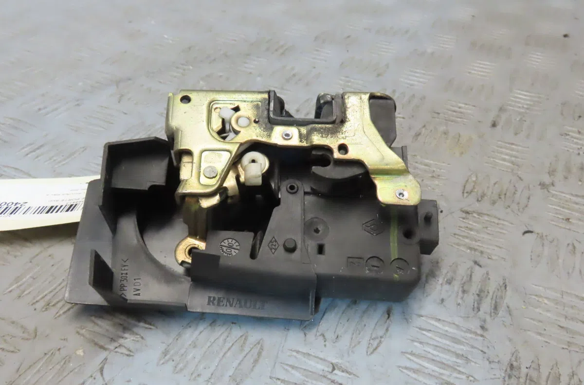 Serrure porte avd RENAULT LAGUNA 2000 occasion