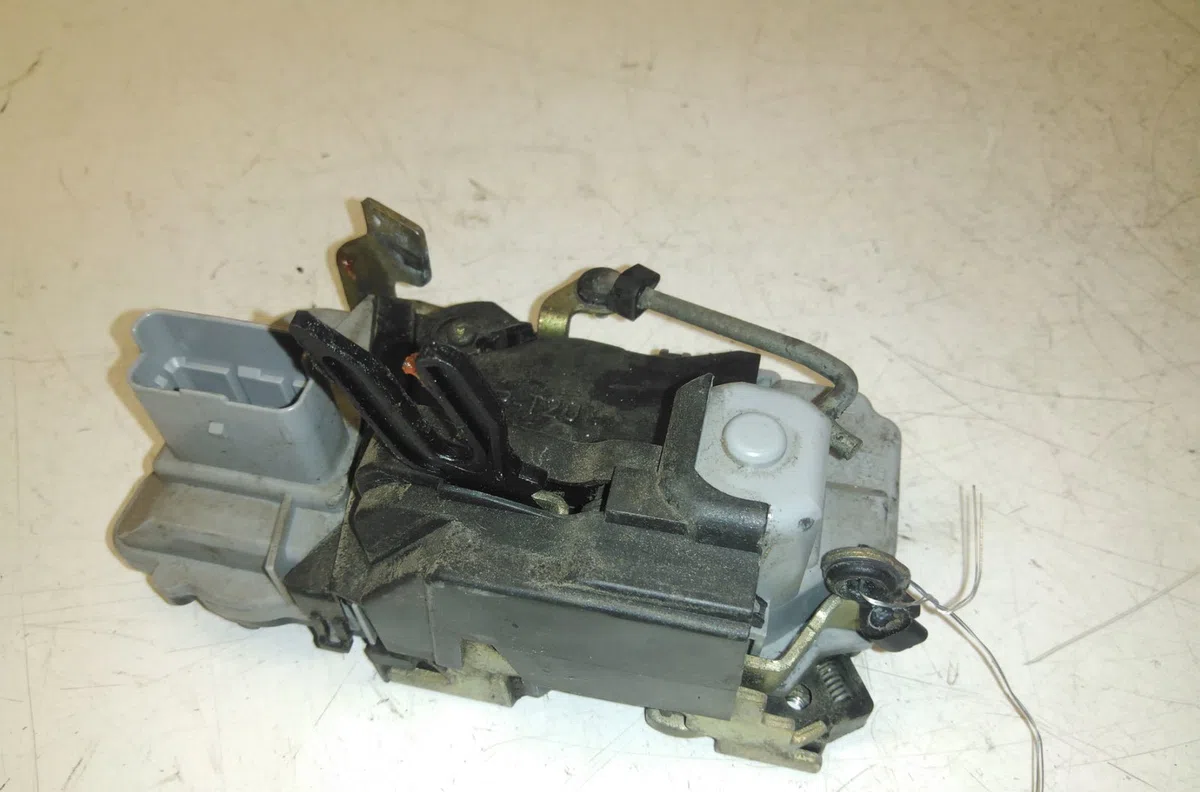 Serrure porte avg CITROEN XSARA I occasion