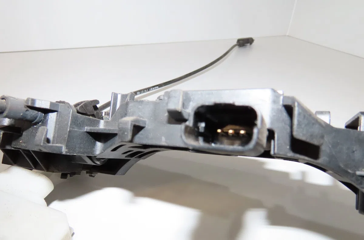 Serrure porte avg RENAULT MEGANE II 2006 occasion