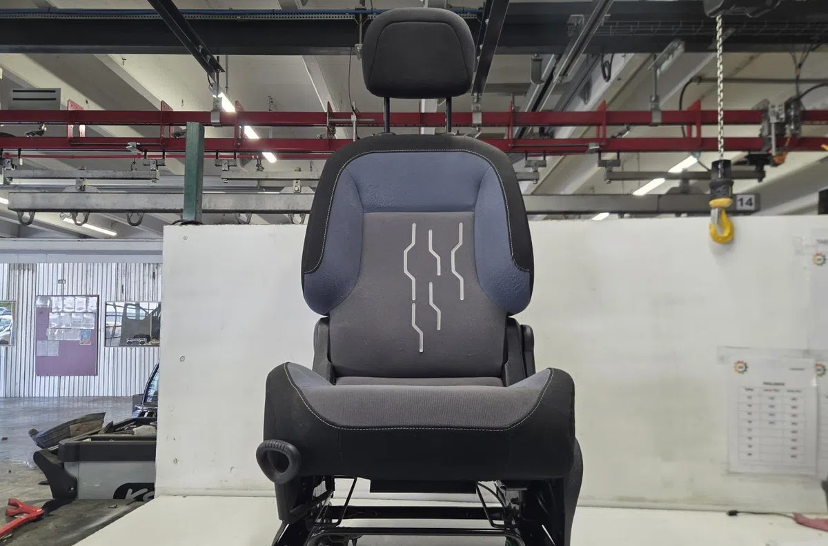 Siège avant gauche PEUGEOT PARTNER 2 PHASE 1 occasion