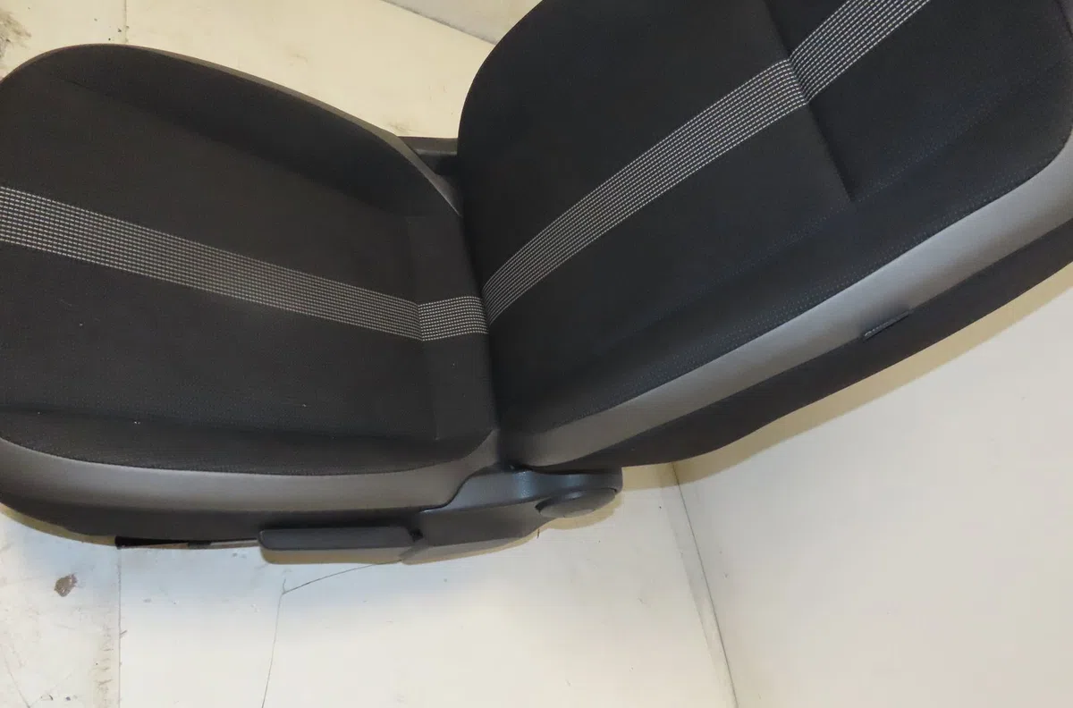 Siège avant gauche VOLKSWAGEN UP occasion