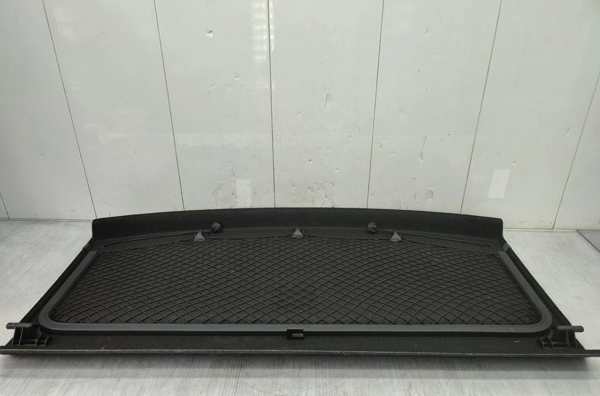 Tablette plage arrière VOLKSWAGEN GOLF 5 occasion