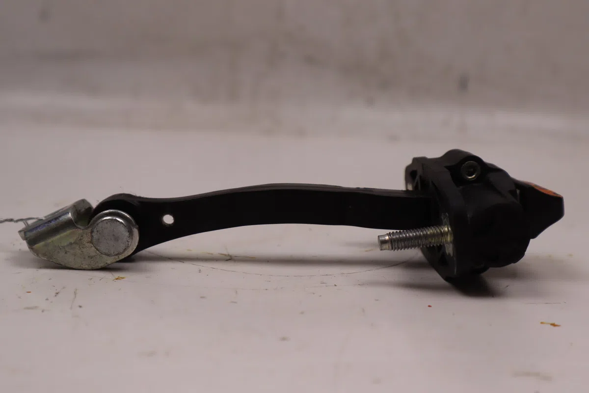 Tirant porte arg Ford C-MAX II (DXA-CB7, DXA-CEU) 1.0 ecoboost (2012-2019) occasion