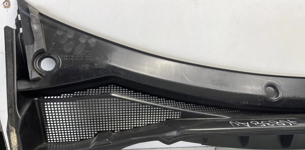 Tole auvent pare-brise FORD KUGA 3 PHASE 1 occasion